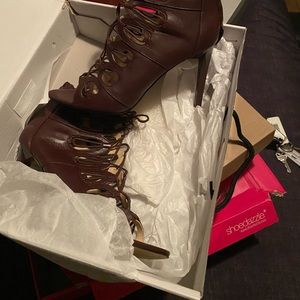 Like New Nine West Heels